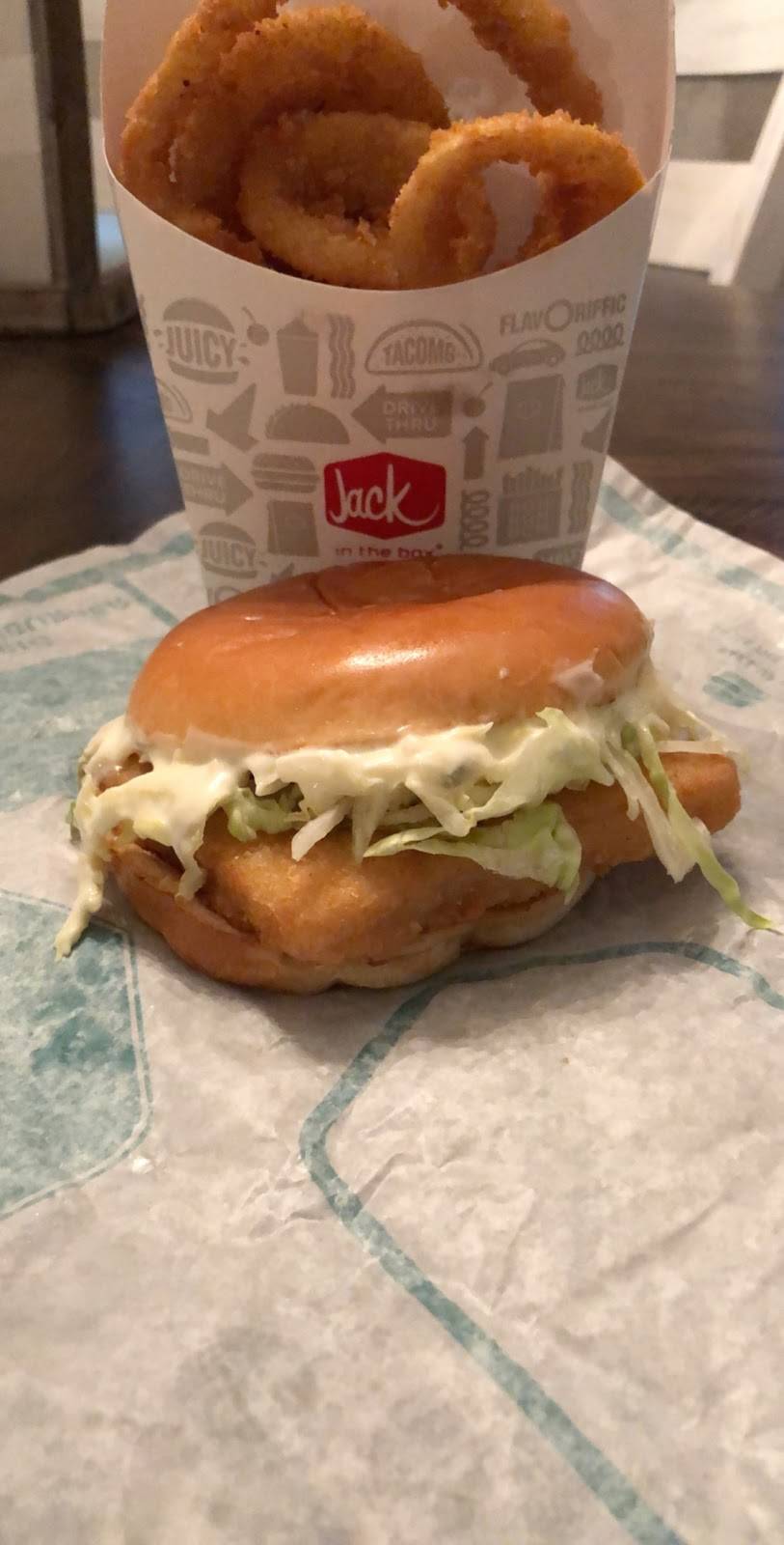 Jack in the Box | restaurant | 301 98th St NW, Albuquerque, NM 87121, USA | 5058334000 OR +1 505-833-4000
