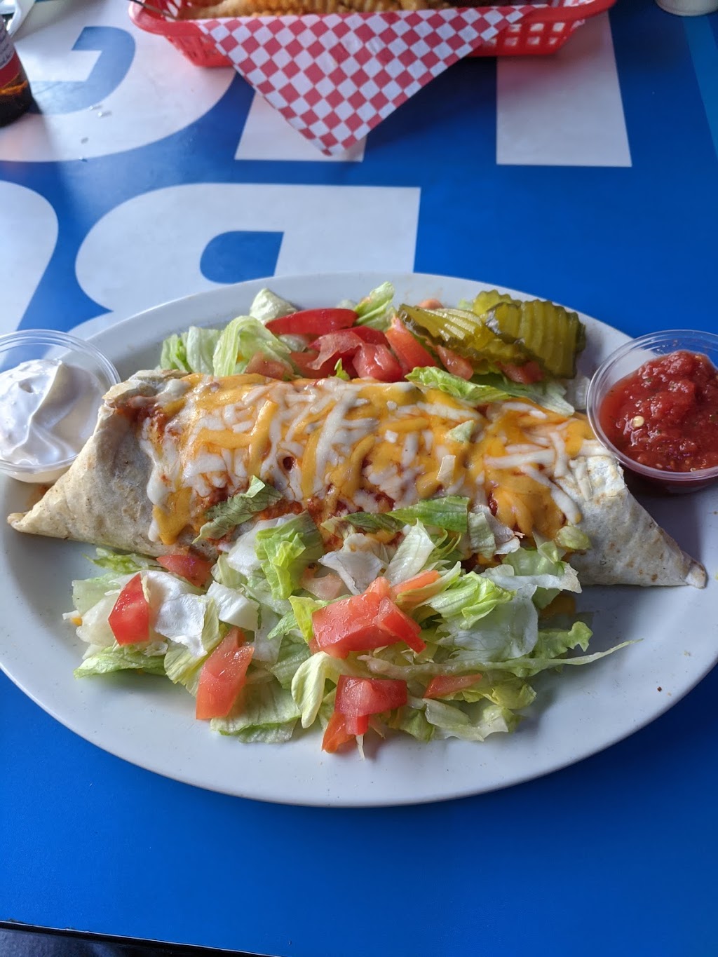 Ickey Nickel Bar & Grill | restaurant | 4700 41st St, Sioux City, IA 51108, USA | 7122392772 OR +1 712-239-2772