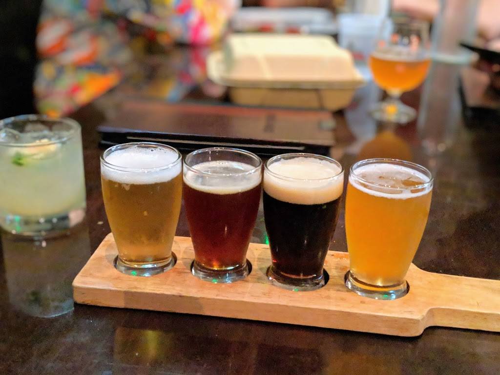 BRÜ HAUS | restaurant | 11831 Wilshire Blvd, Los Angeles, CA 90025, USA | 3104732337 OR +1 310-473-2337