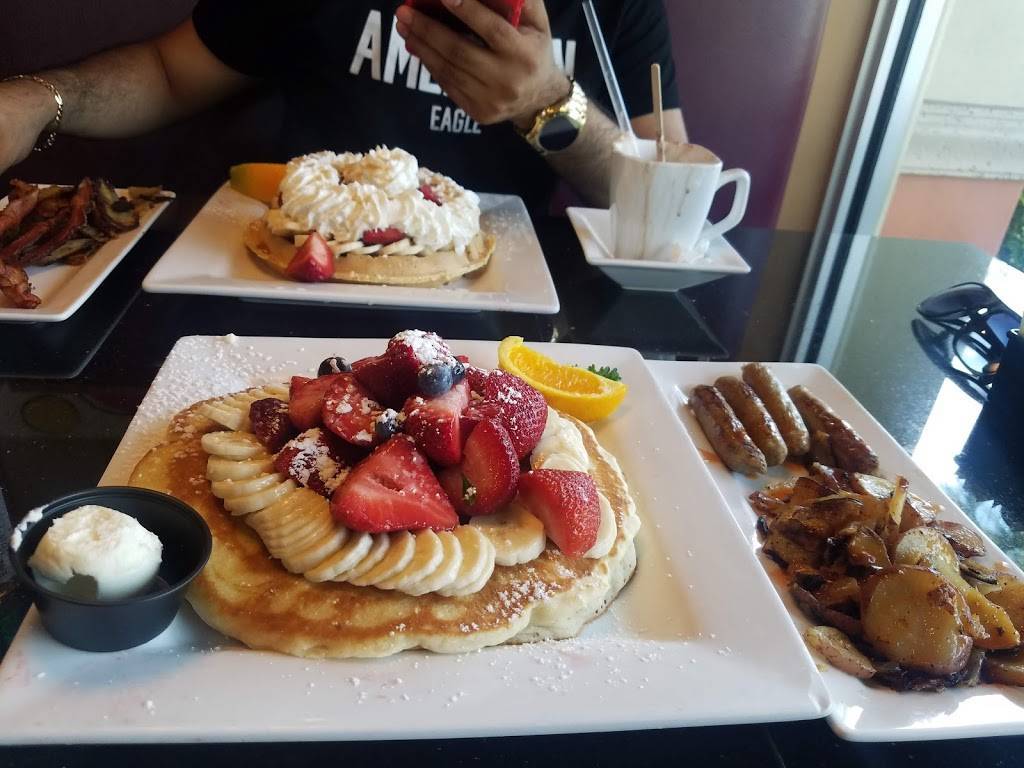 Kekes Breakfast Cafe | restaurant | 10120 Forest Hill Blvd #190, Wellington, FL 33414, USA | 5614442075 OR +1 561-444-2075