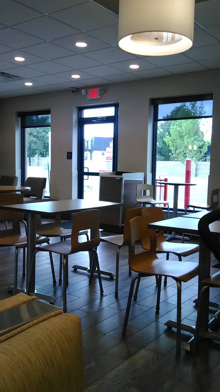 Wendys | restaurant | 3110 S Parker Rd, Aurora, CO 80014, USA | 3037508763 OR +1 303-750-8763