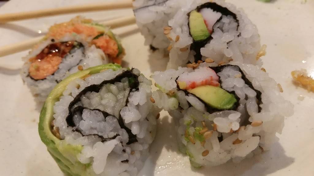 Chens Buffet City | restaurant | 3056 Hempstead Turnpike, Levittown, NY 11756, USA | 5165200888 OR +1 516-520-0888