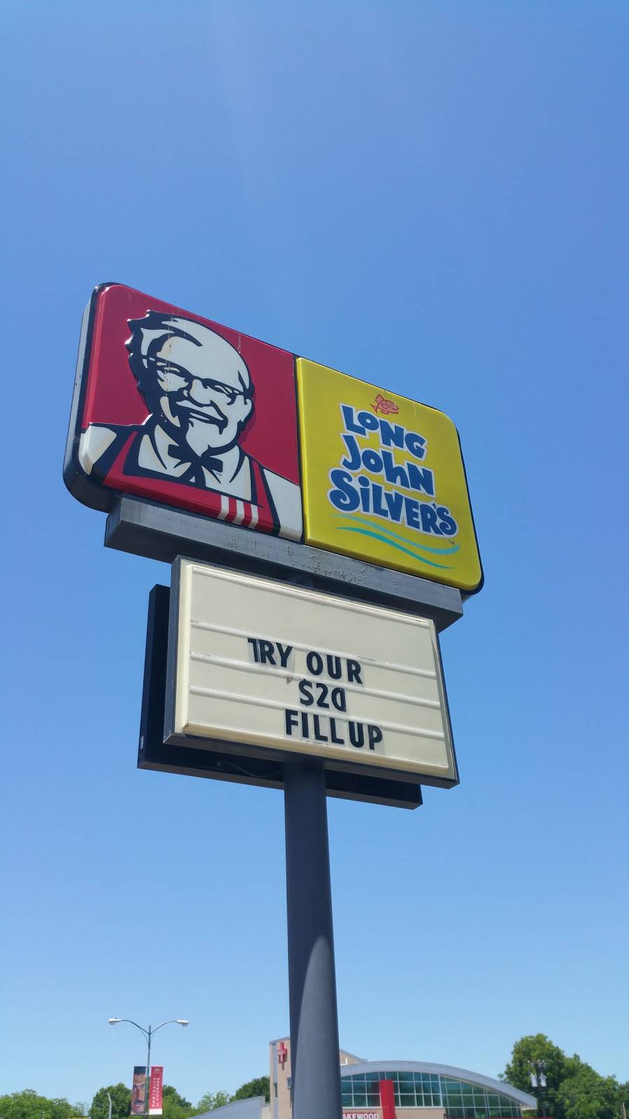 Long John Silvers | restaurant | 6130 E Mockingbird Ln, Dallas, TX 75214, USA | 2148242199 OR +1 214-824-2199