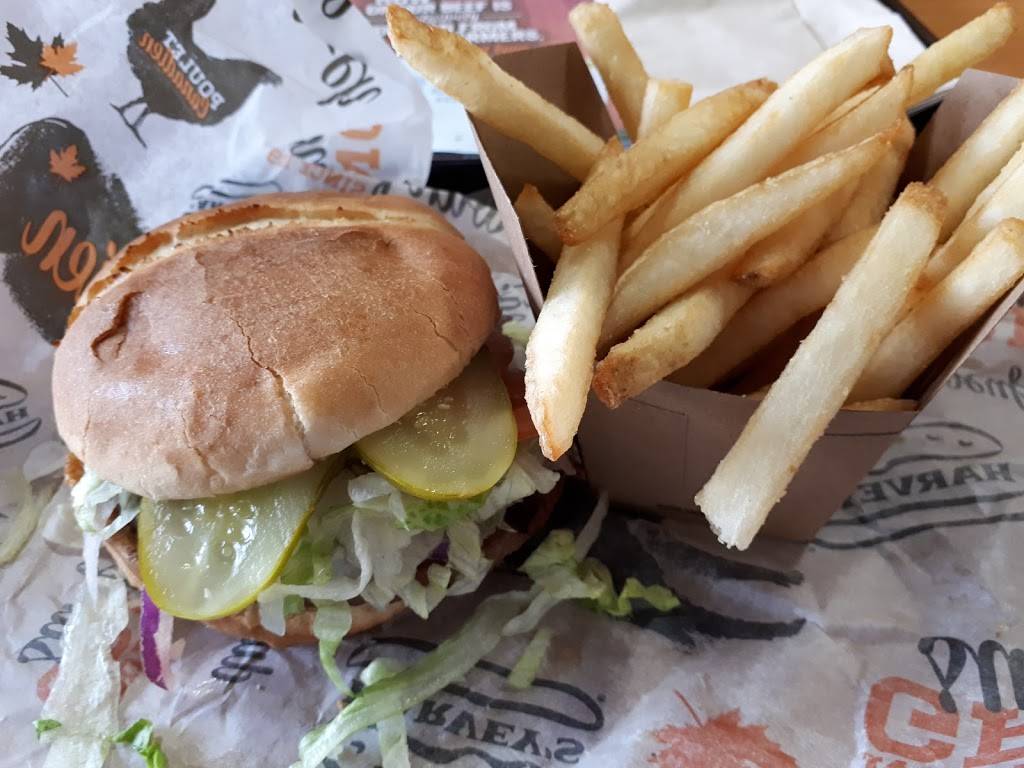 Harveys | restaurant | 6430 Erin Mills Pkwy, Mississauga, ON L5N 3P3, Canada | 9058580809 OR +1 905-858-0809