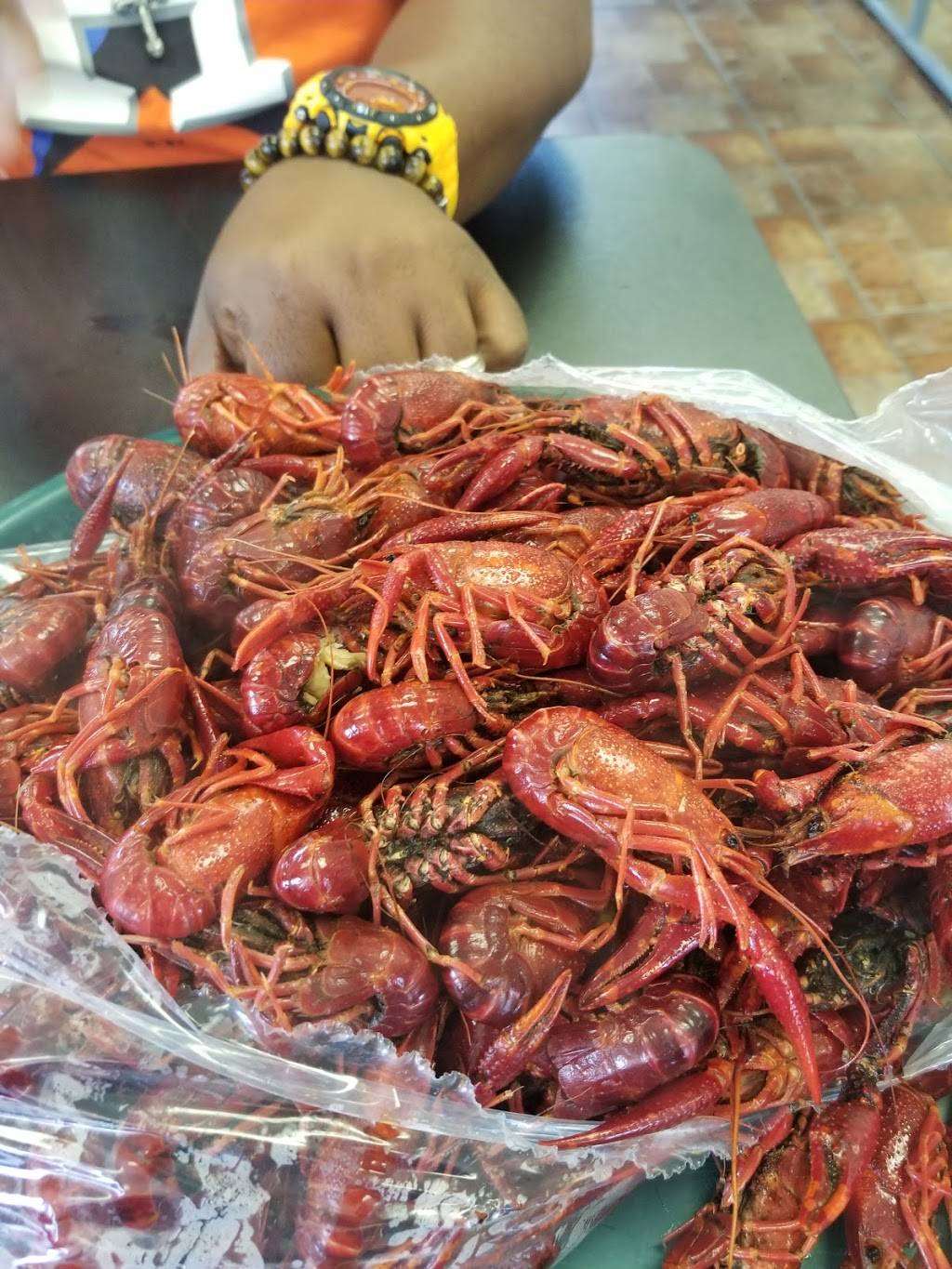 Bayou Brother Seafood | restaurant | 14144 Westheimer Rd, Houston, TX 77077, USA | 2814962078 OR +1 281-496-2078