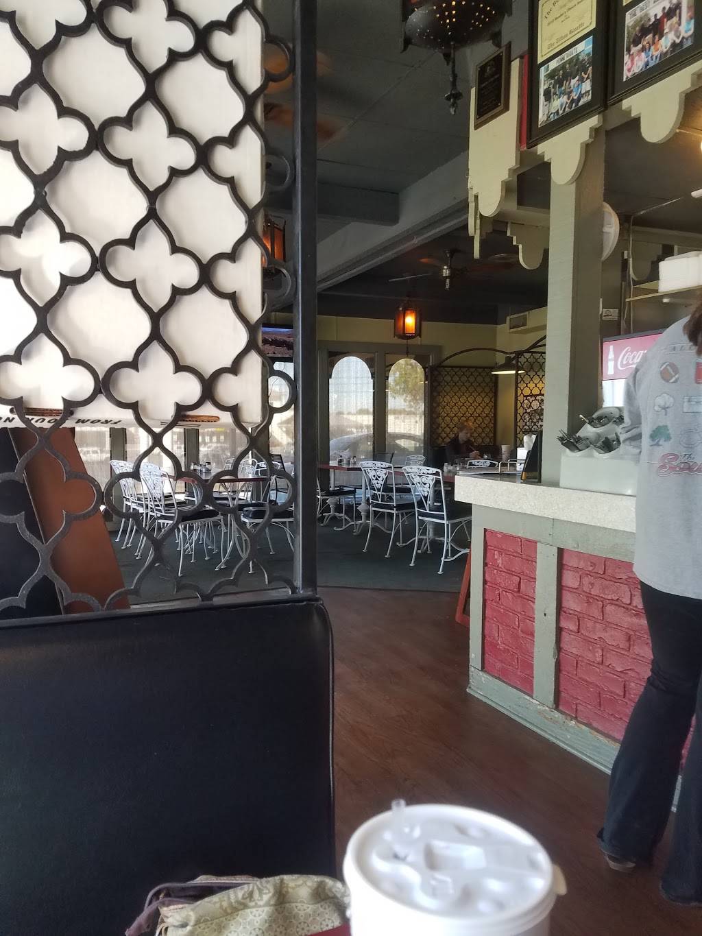 Chicago Pizza & Pasta | restaurant | 401 Virginia Ave N, Tifton, GA 31794, USA | 2293824181 OR +1 229-382-4181