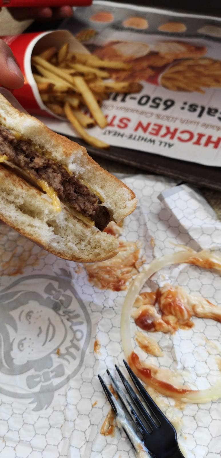 Wendys | restaurant | 450 St Clair St, Chatham, ON N7L 3K7, Canada | 5193516653 OR +1 519-351-6653