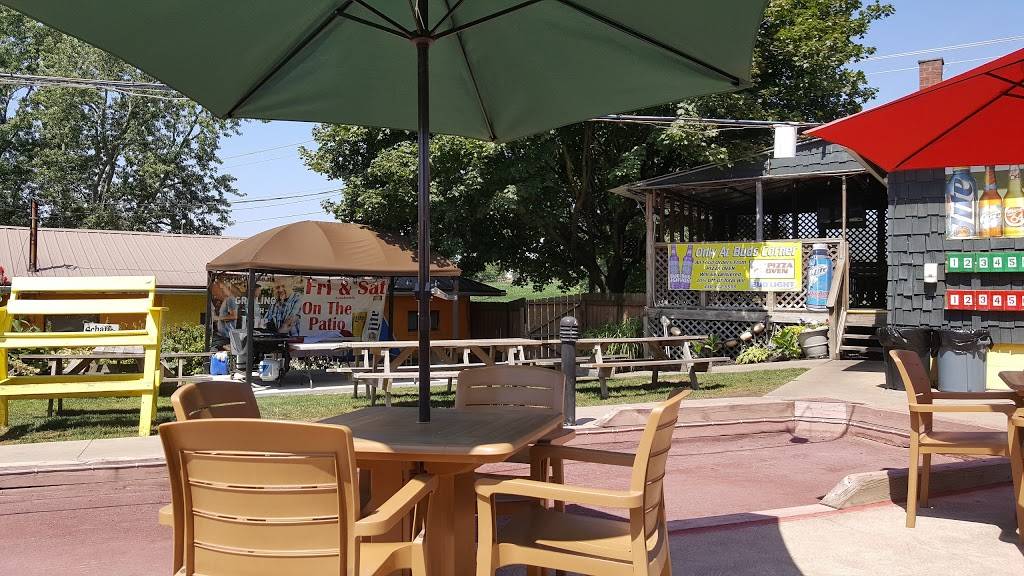 Buds Corner | restaurant | 5750 Columbus Rd NE, Louisville, OH 44641, USA | 3304540235 OR +1 330-454-0235