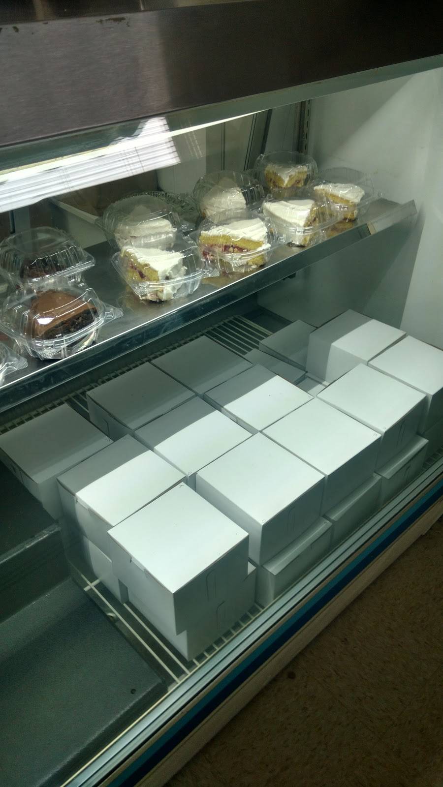 JohnnySweets | bakery | 801 W Main St, Crisfield, MD 21817, USA | 4437545582 OR +1 443-754-5582