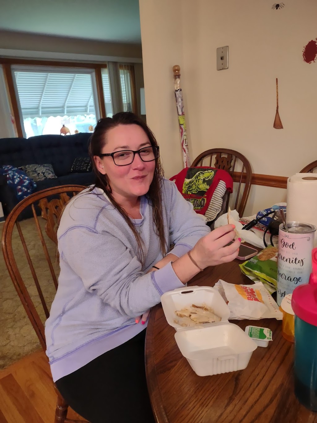 Tonys 2k2 | restaurant | 430 N Manchester Dr, Chicago Heights, IL 60411, USA | 7087813055 OR +1 708-781-3055