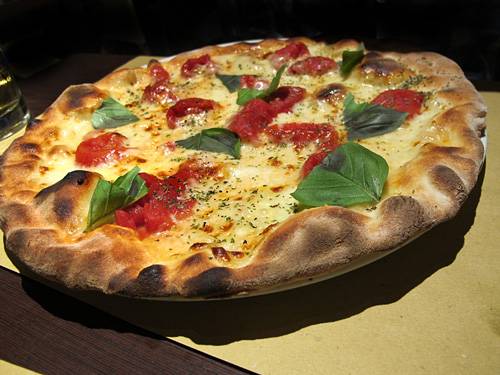 Lucas Pizza | meal delivery | 3324 Limekiln Pike, Chalfont, PA 18914, USA | 2159978500 OR +1 215-997-8500