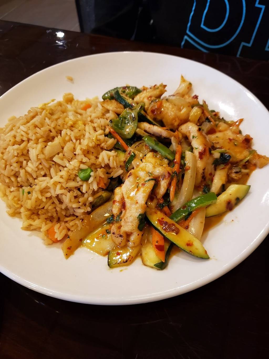 Chens Chinese Cuisine | restaurant | 3421 Ridge Rd Suite B101, Buford, GA 30519, USA | 4702383428 OR +1 470-238-3428