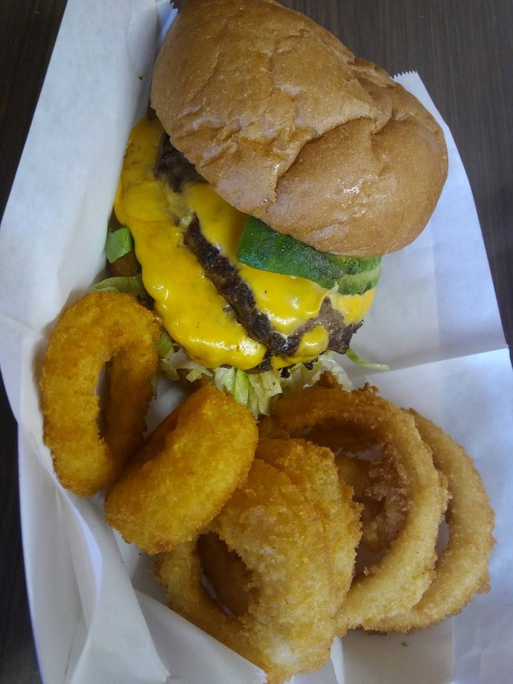 Countryside Drive In | restaurant | 9200 Jackson Rd, Sacramento, CA 95826, USA | 9163637743 OR +1 916-363-7743