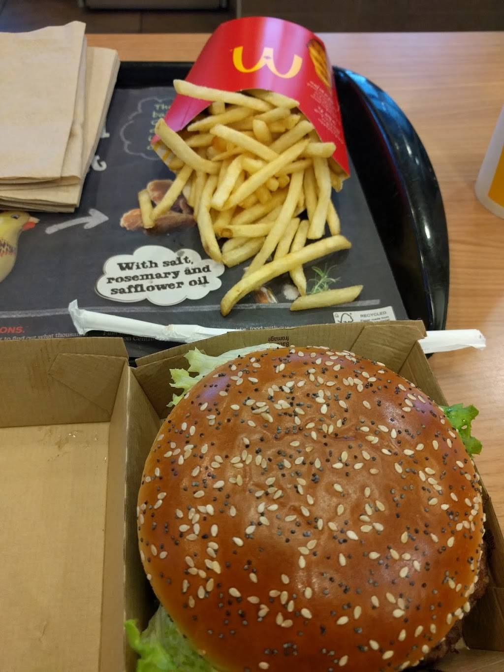 McDonalds | cafe | 115 Hamilton St N, Waterdown, ON L0R 2H0, Canada | 9056908458 OR +1 905-690-8458