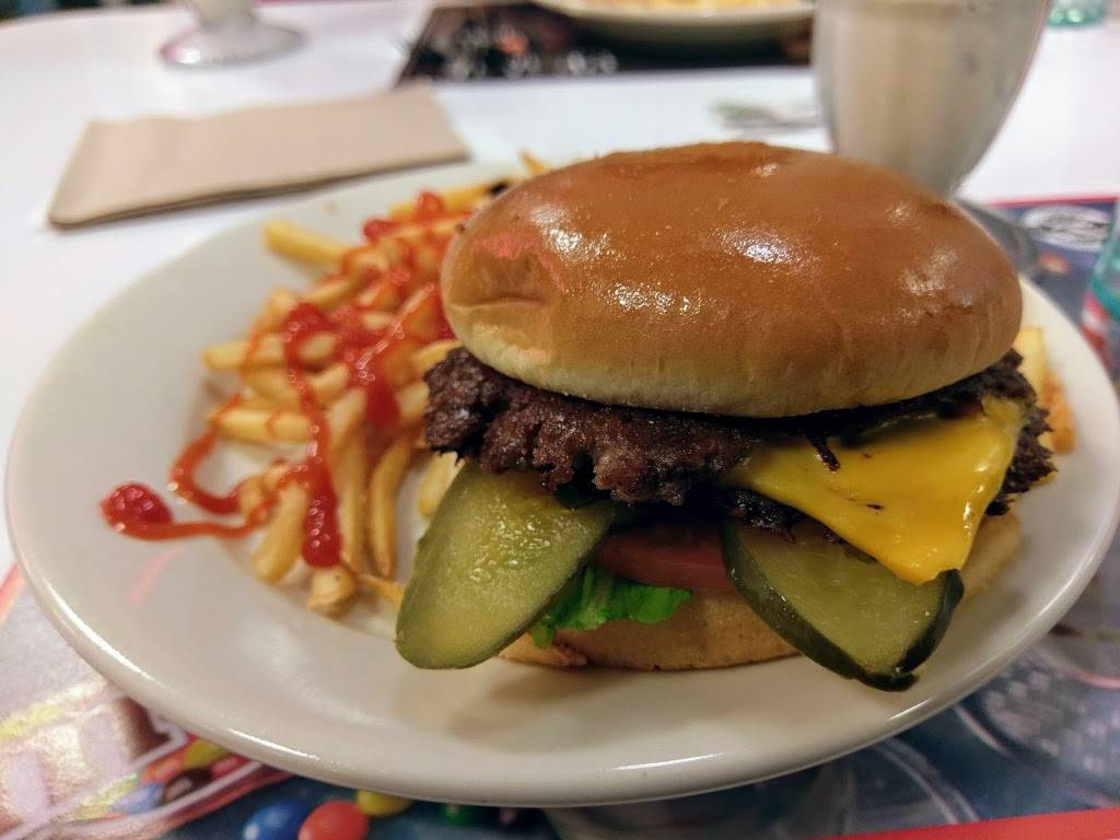 Steak n Shake | restaurant | 4666 Dressler Rd NW, Canton, OH 44718, USA | 3304700092 OR +1 330-470-0092