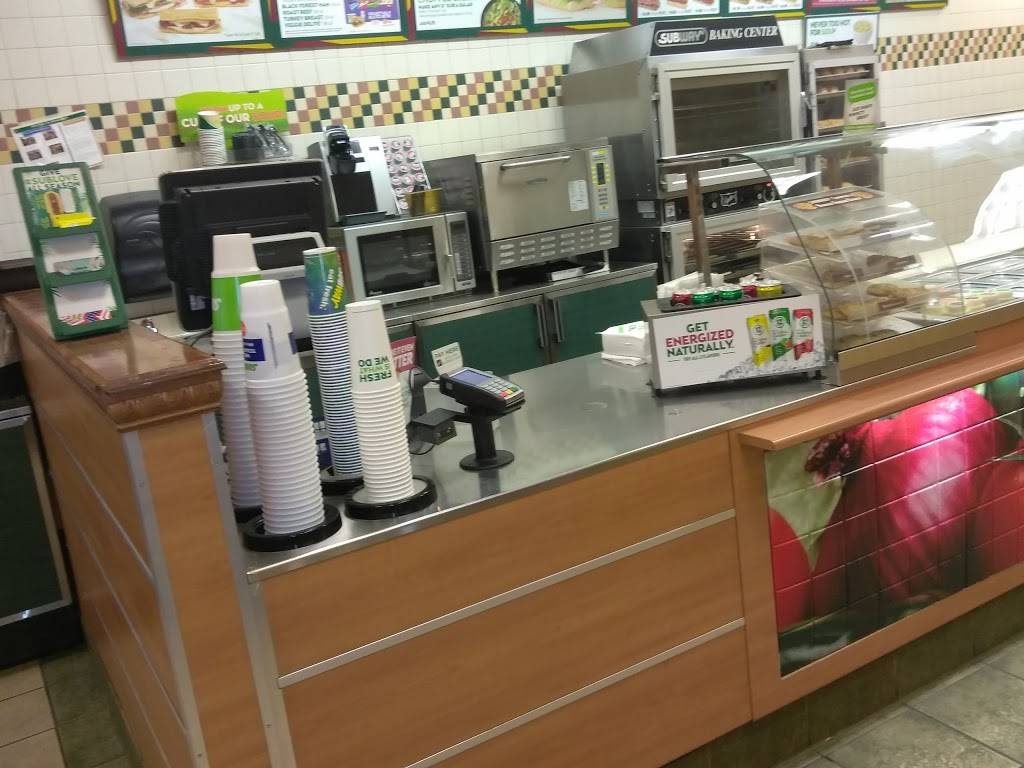 Subway Restaurants | restaurant | 1632 W Randol Mill Rd, Arlington, TX 76012, USA | 8172779200 OR +1 817-277-9200