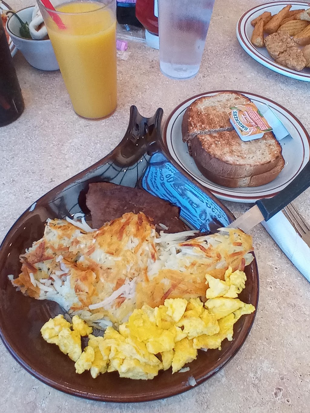 Wecks Breakfast Lunch | restaurant | 2000 Cerrillos Rd, Santa Fe, NM 87505, USA | 5054719111 OR +1 505-471-9111