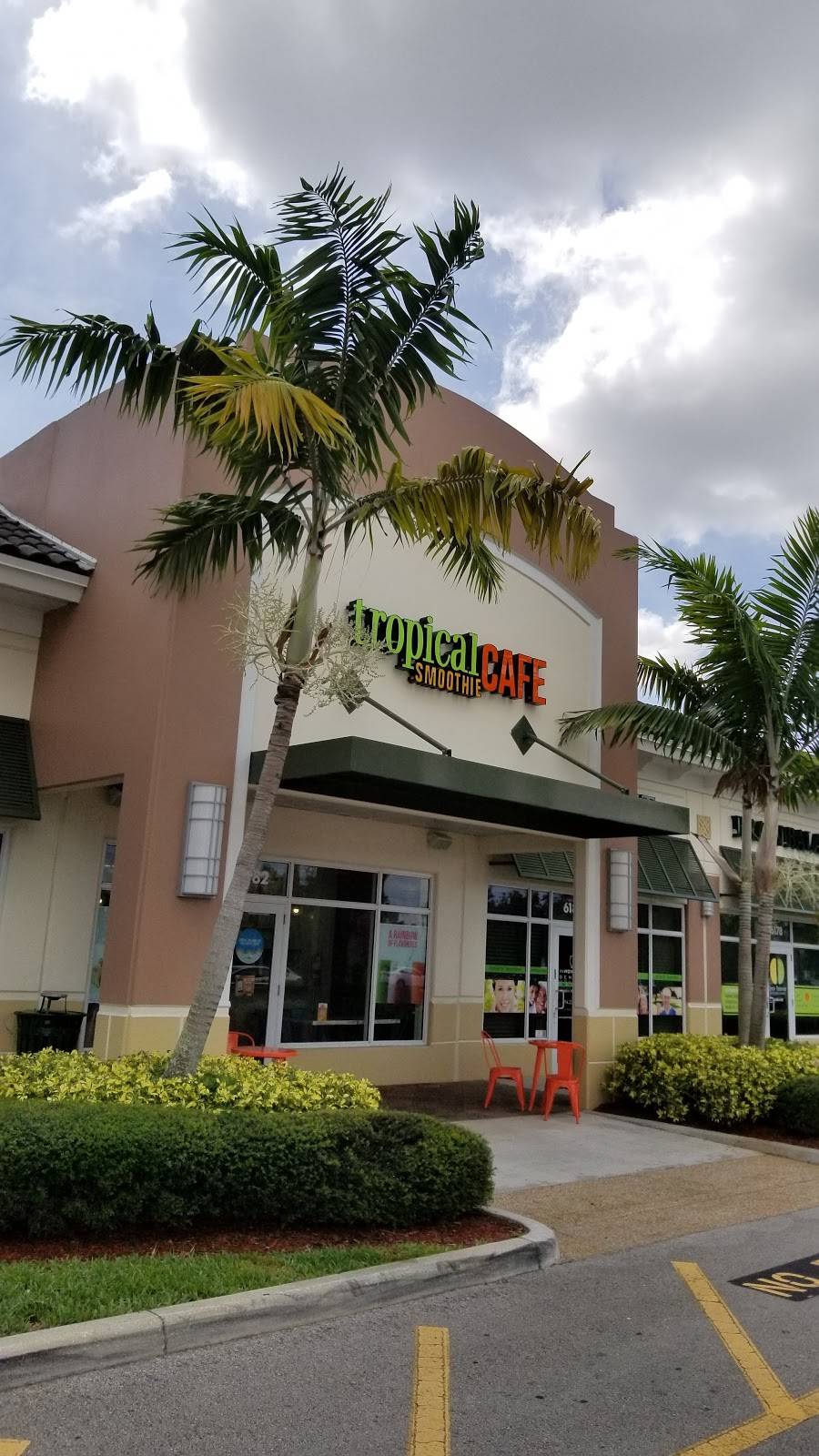 Tropical Smoothie Cafe | restaurant | 6182 W Sample Rd, Coral Springs, FL 33067, USA | 9547750254 OR +1 954-775-0254