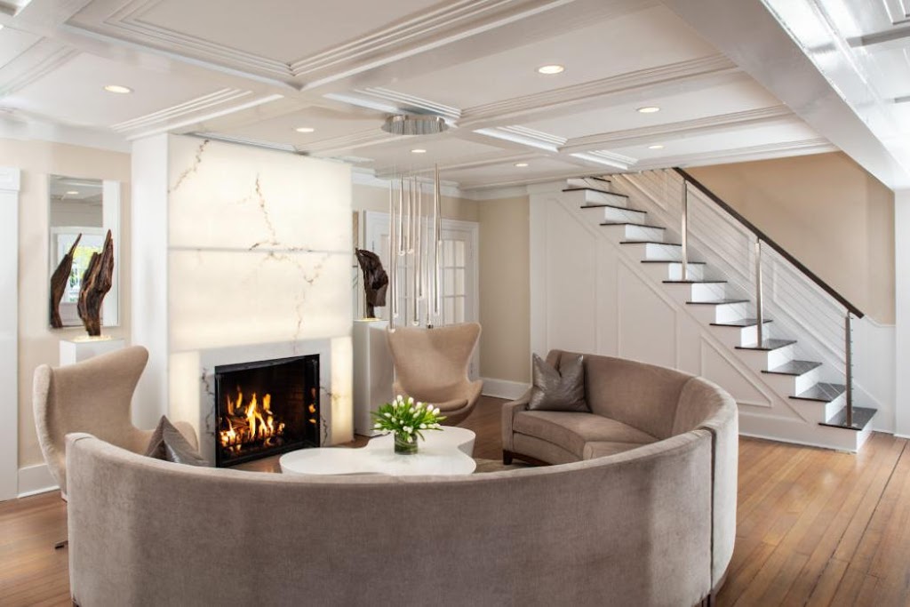 Chatham Inn | restaurant | 359 Main St, Chatham, MA 02633, USA | 5089459232 OR +1 508-945-9232