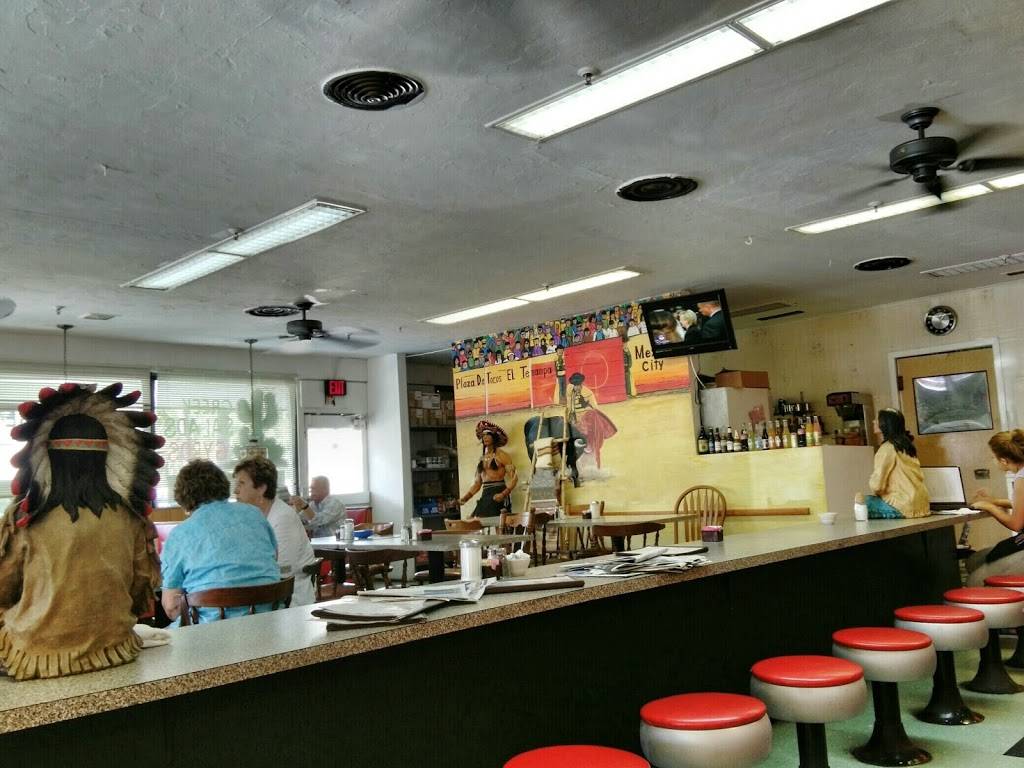 El Tenampa Mexican Restaurant | restaurant | 1800 16th St N, St. Petersburg, FL 33704, USA | 7278220620 OR +1 727-822-0620