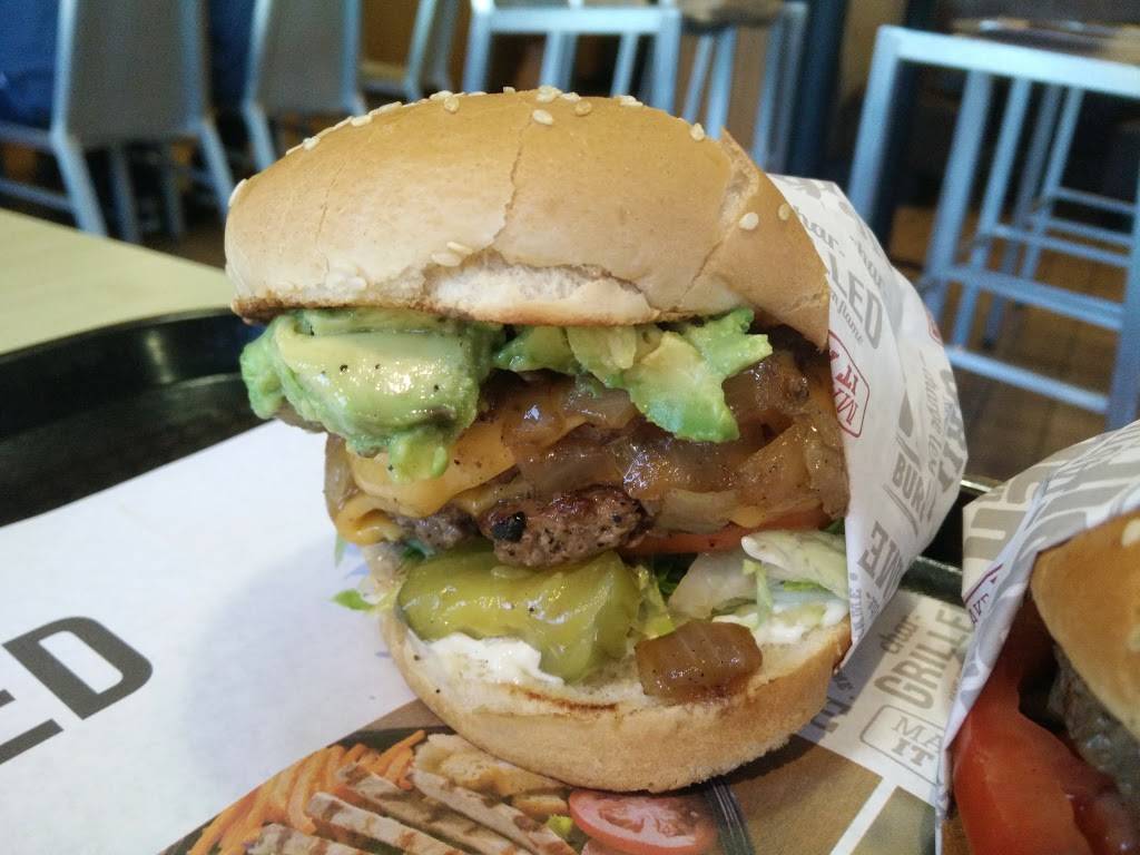 The Habit Burger Grill | meal takeaway | 40436 Murrieta Hot Springs Rd, Murrieta, CA 92563, USA | 9516962288 OR +1 951-696-2288