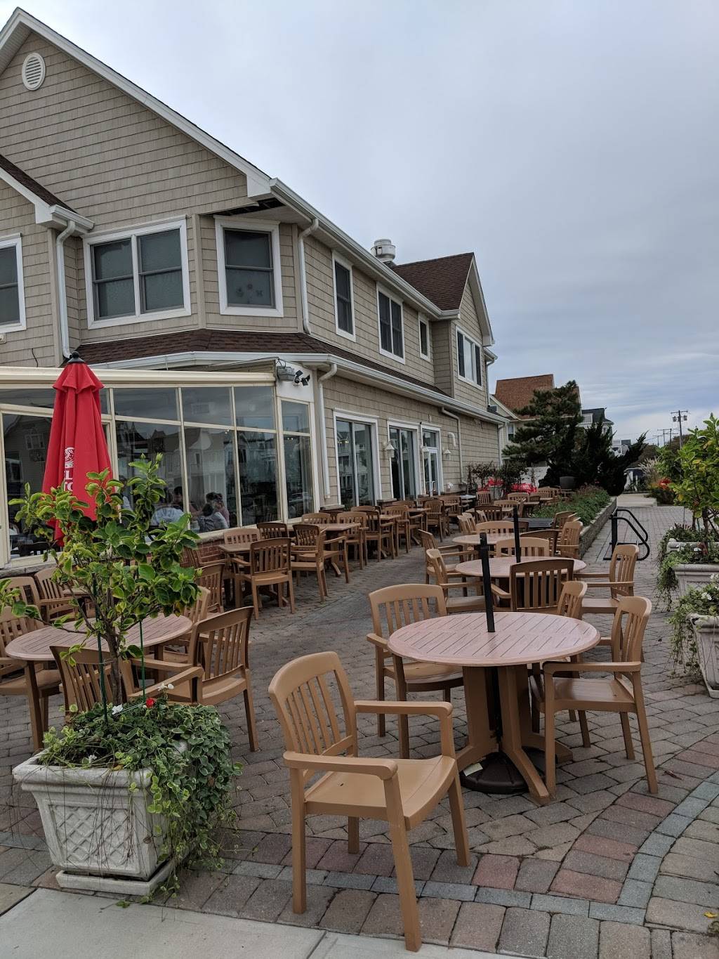 La Dolce Vita | restaurant | 400 Ocean Ave, Belmar, NJ 07719, USA | 7327493177 OR +1 732-749-3177