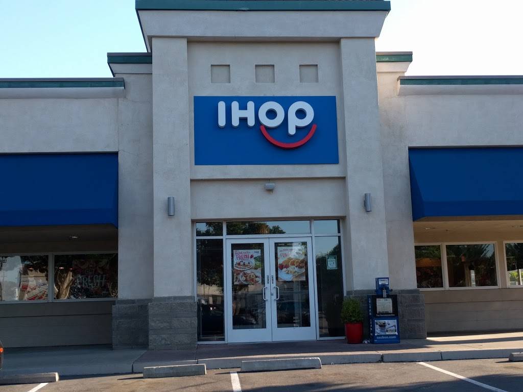 IHOP | restaurant | 3525 Bradshaw Rd, Sacramento, CA 95827, USA | 9163698575 OR +1 916-369-8575