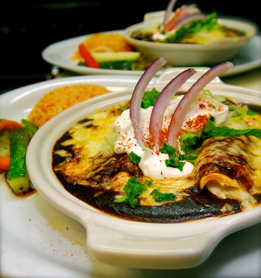 El Meson | restaurant | 1678 Boulevard Saint-Joseph, Lachine, QC H8S 2N1, Canada | 5146340442 OR +1 514-634-0442
