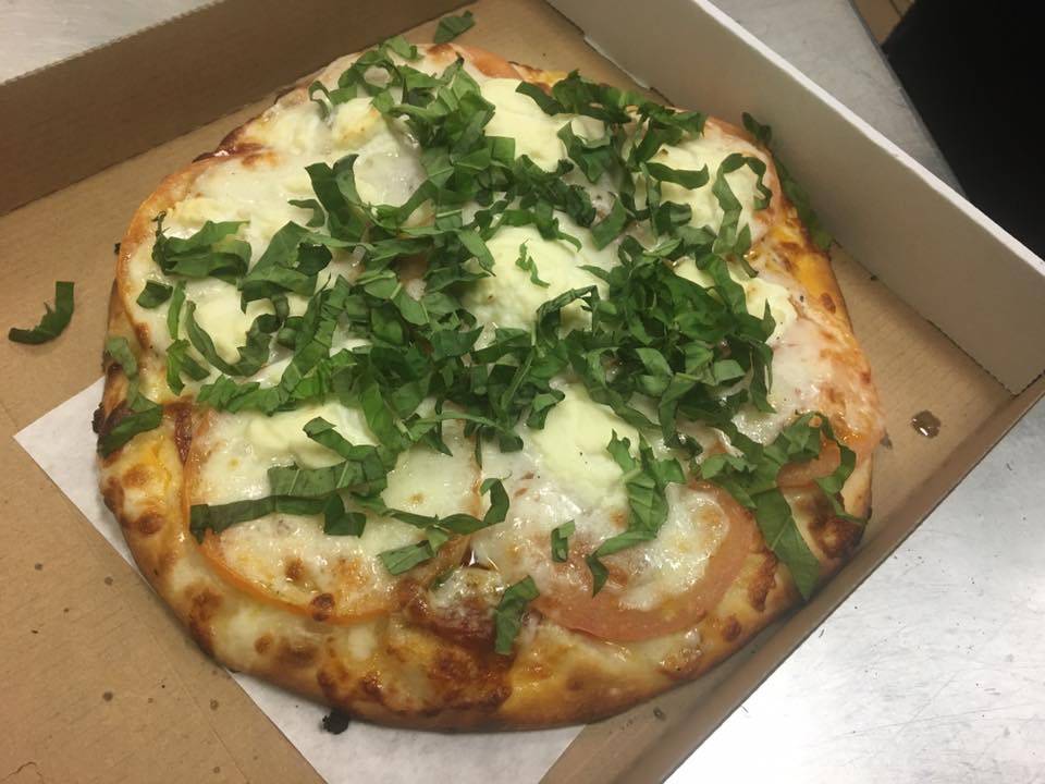 Lucys Pizza & Burgers | meal delivery | 624 E Colorado St, Glendale, CA 91205, USA | 8182416330 OR +1 818-241-6330