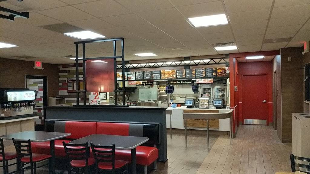 Arbys | restaurant | 7521 New, Perry Hwy, Erie, PA 16509, USA | 8148684008 OR +1 814-868-4008