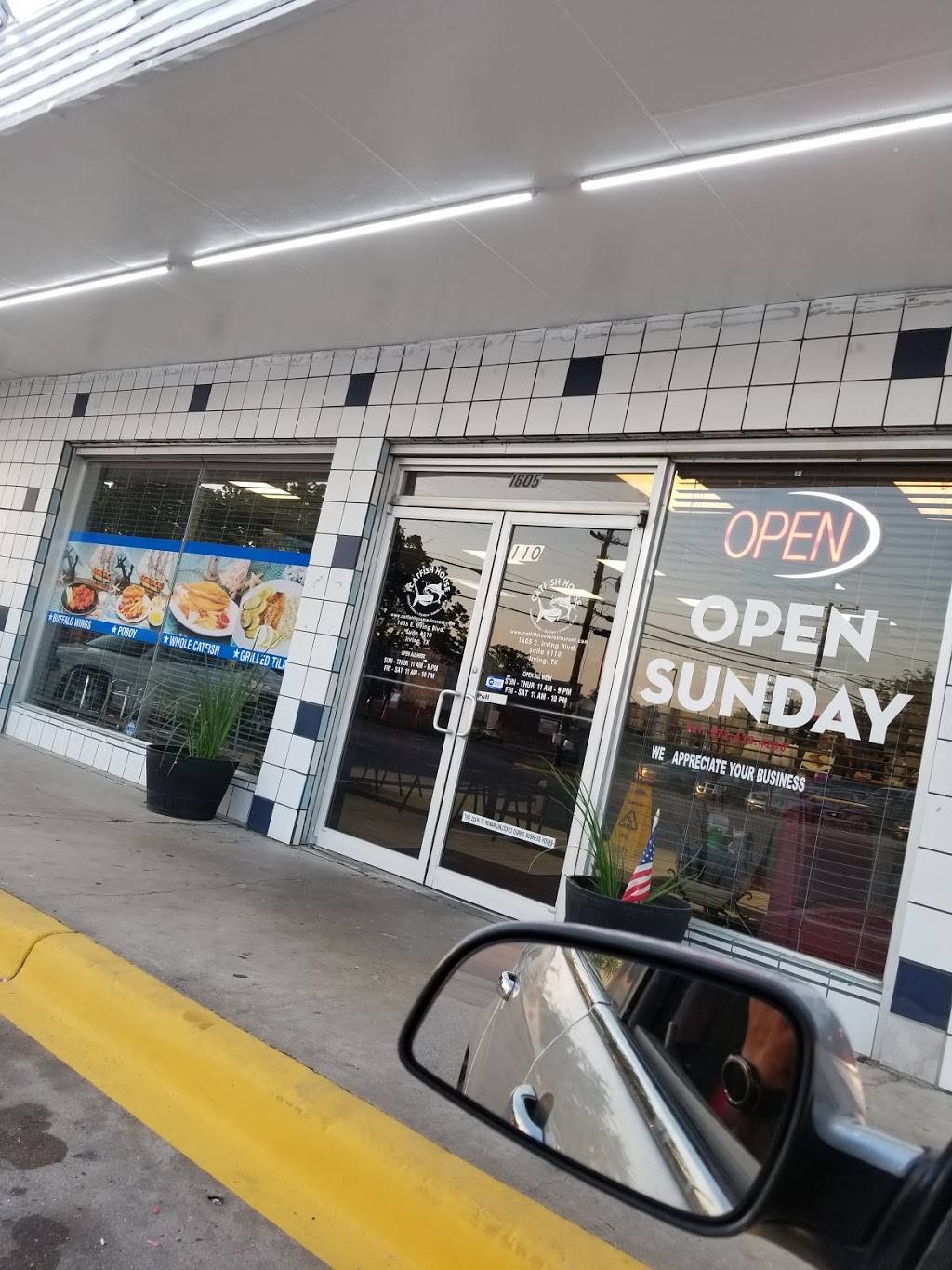 Catfish House | restaurant | 1605 E Irving Blvd, Irving, TX 75060, USA | 9724384200 OR +1 972-438-4200