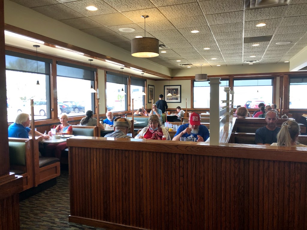 Perkins Restaurant & Bakery | restaurant | 609 2nd Ave, Kearney, NE 68847, USA | 3082347375 OR +1 308-234-7375