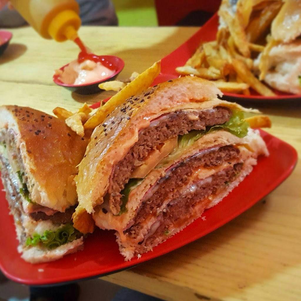 Mikes Burgers | restaurant | 600 Central Ave, Cedarhurst, NY 11516, USA | 5163417150 OR +1 516-341-7150