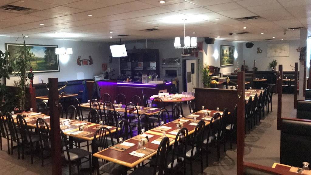 Restaurant Le Nouveau Paradis | restaurant | 13035 Rue Sherbrooke E, Pointe-aux-Trembles, QC H1A 1B9, Canada | 5146420433 OR +1 514-642-0433