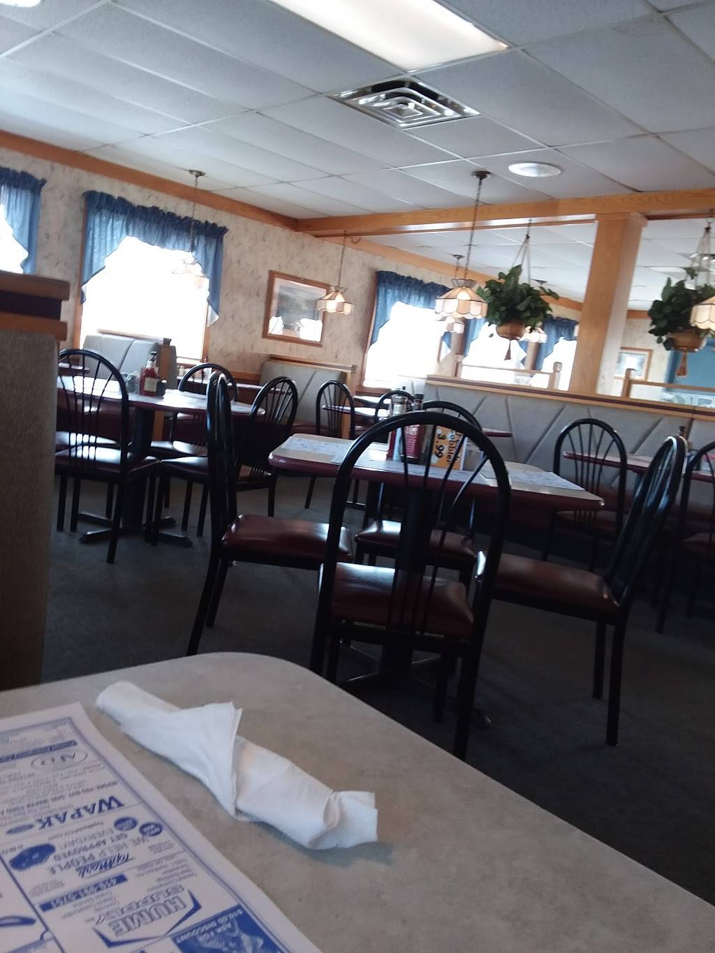 Ikes | restaurant | 2228 Shawnee Rd, Lima, OH 45805, USA | 4192255915 OR +1 419-225-5915