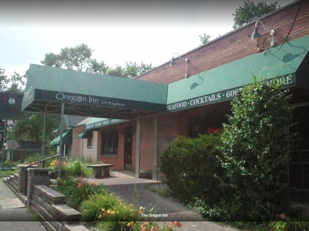The Oregon Inn | restaurant | 6067 Bay Shore Rd, Oregon, OH 43616, USA | 4196971000 OR +1 419-697-1000
