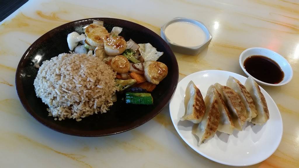 Tokyo Japanese Seafood & Steakhouse | restaurant | 215 Commonwealth Dr #5, Wytheville, VA 24382, USA | 2762231008 OR +1 276-223-1008