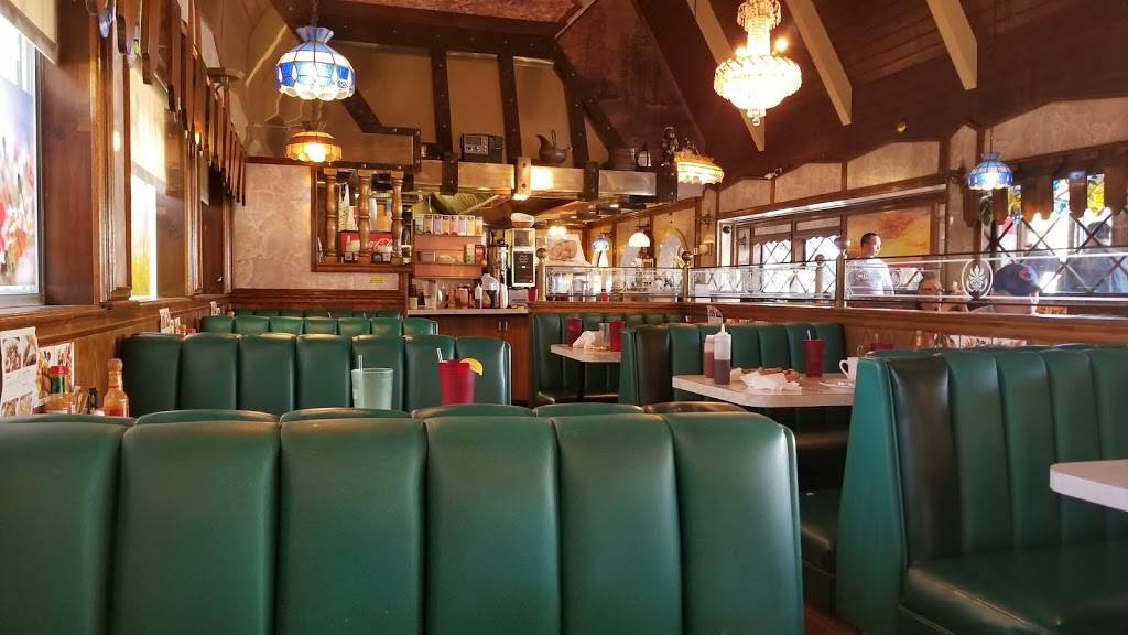 Mr Ts Family Restaurant | restaurant | 4307 Main St, Riverside, CA 92501, USA | 9517818707 OR +1 951-781-8707