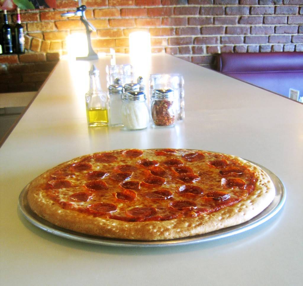 Kurde Pizza | meal delivery | 6462 Rue Briand, Montréal, QC H4E 3L1, Canada | 5149002268 OR +1 514-900-2268