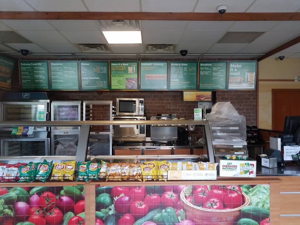 Subway | restaurant | 2411 Whitney Ave, Hamden, CT 06518, USA | 2032817929 OR +1 203-281-7929