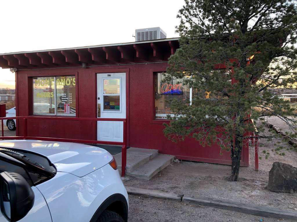 Montaños Family Restaurant | restaurant | 417 S Main St, Belen, NM 87002, USA | 5058643370 OR +1 505-864-3370