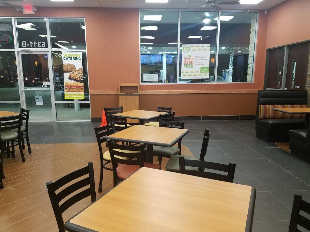 Subway Restaurants | restaurant | 6311 Burleson Rd, Austin, TX 78744, USA | 5125963130 OR +1 512-596-3130
