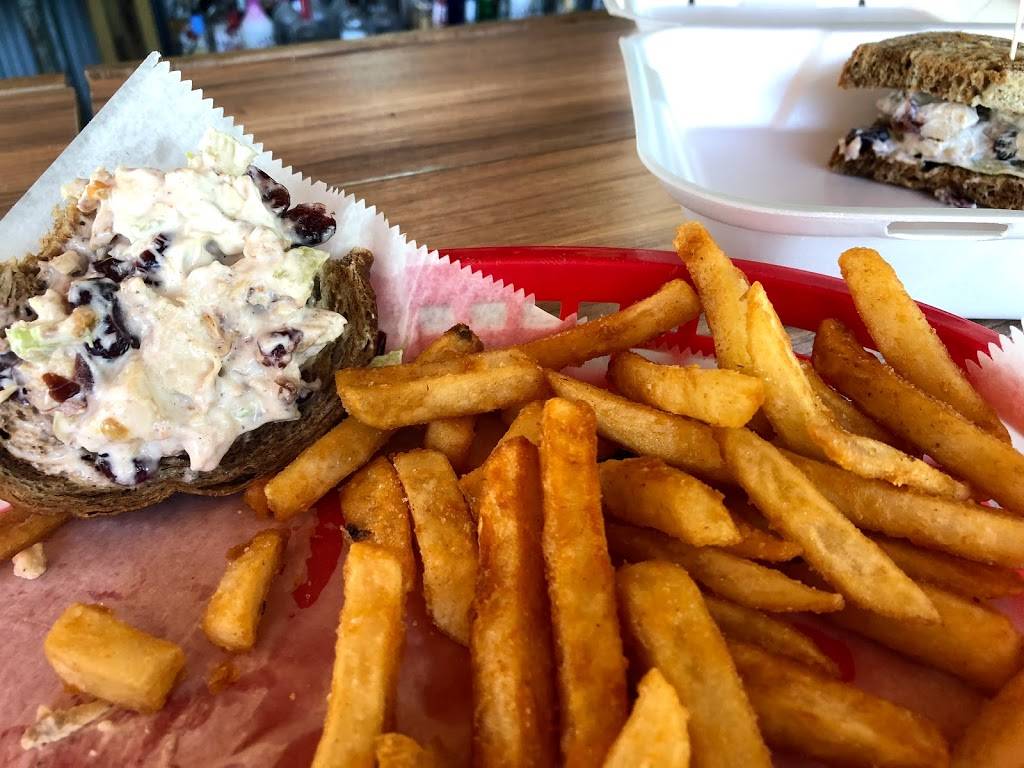 The Florida Boy Bar and Grill | restaurant | 68450 Overseas Hwy, Layton, FL 33001, USA | 3059984061 OR +1 305-998-4061