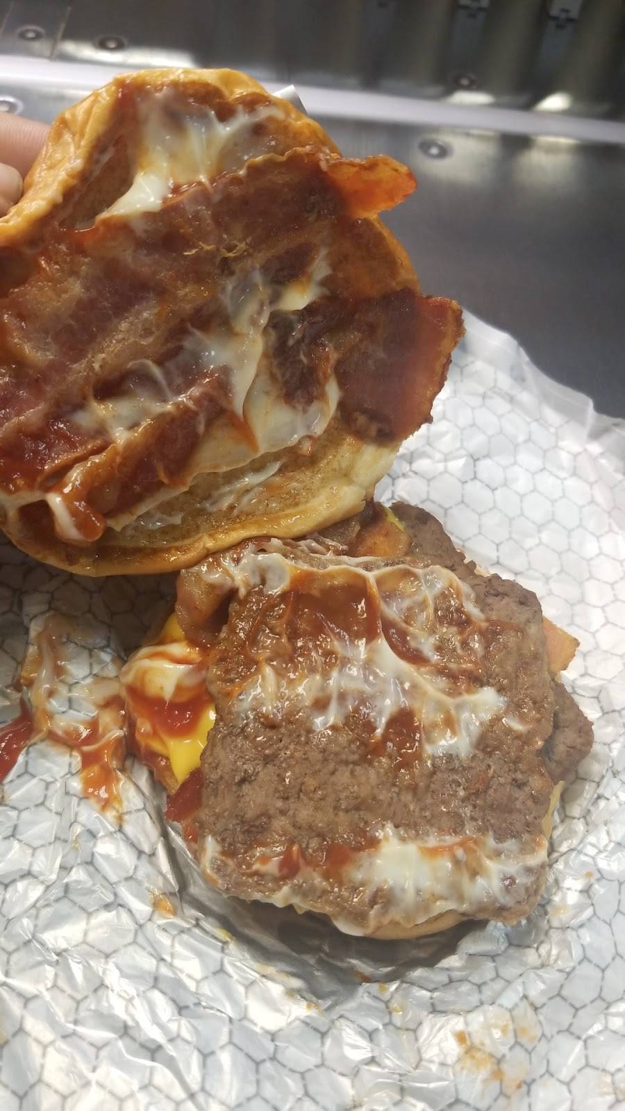 Wendys | restaurant | 3647 U.S. 9, Freehold, NJ 07728, USA | 7324314048 OR +1 732-431-4048