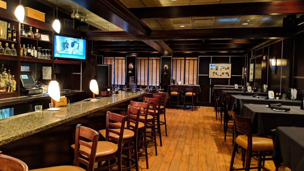 Petersons | restaurant | 7690 E 96th St, Fishers, IN 46038, USA | 3175988863 OR +1 317-598-8863