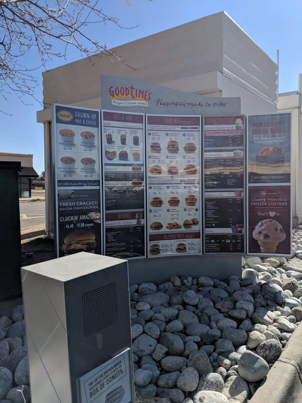 Good Times Burgers & Frozen Custard | restaurant | 6755 W 120th Ave, Broomfield, CO 80020, USA | 3034388449 OR +1 303-438-8449