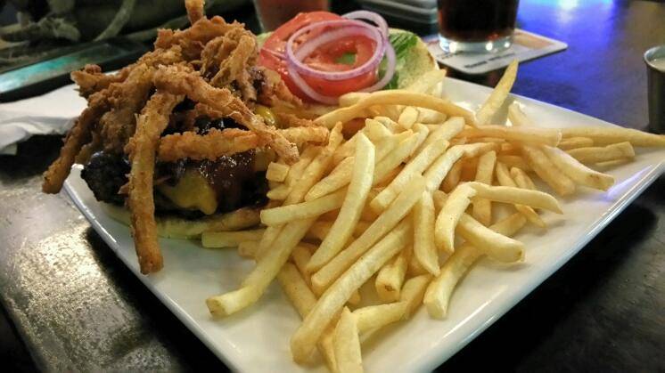 OBrions Pub & Grille | restaurant | 361 N Shelmore Blvd, Mt Pleasant, SC 29464, USA | 8433889733 OR +1 843-388-9733