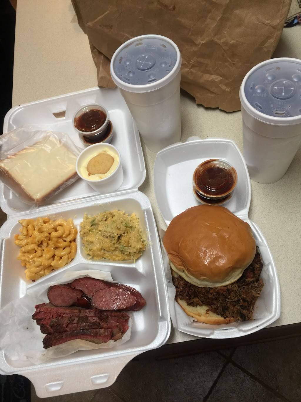 Sagemont BBQ | restaurant | 12132 Sabo Rd, Houston, TX 77089, USA | 8326726553 OR +1 832-672-6553