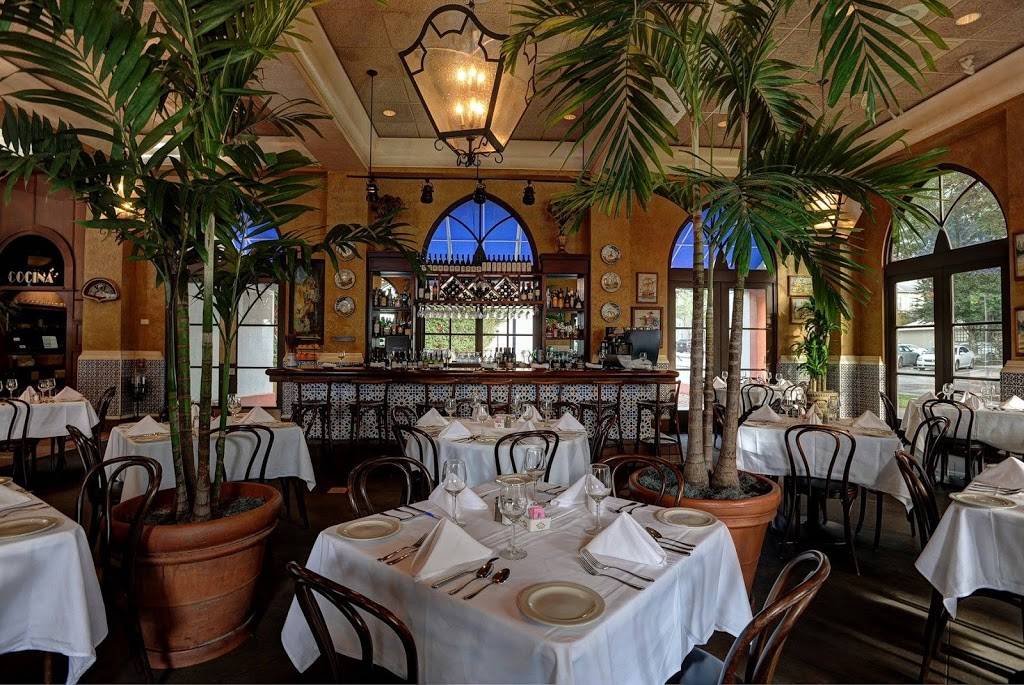 Columbia Restaurant | restaurant | 2117 E 7th Ave, Tampa, FL 33605, USA | 8132484961 OR +1 813-248-4961