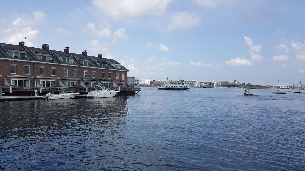 Starbucks | cafe | 2 Atlantic Ave, Boston, MA 02110, USA | 6177237819 OR +1 617-723-7819